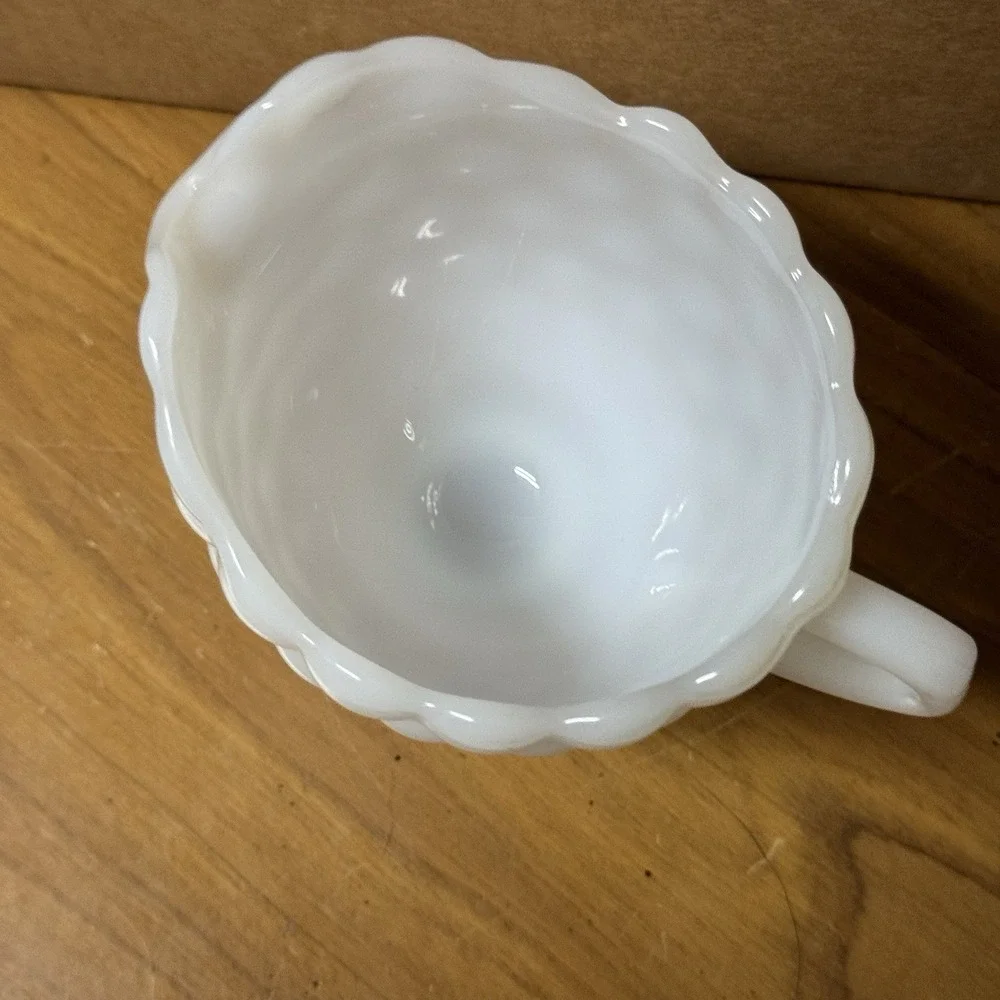 1950s Anchor Hocking Creamer White Milk Glass Bubble‎